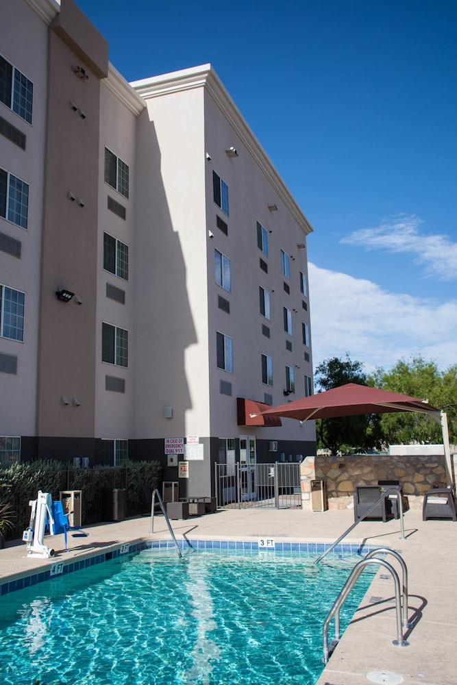 Comfort Suites El Paso Airport Exteriér fotografie